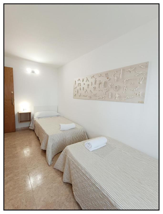 Apartamento Centrico Junto Al Mar - Wifi Free Salou Luaran gambar